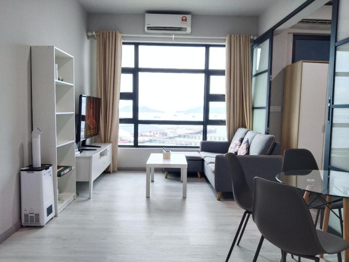 Hotel Jesselton Quay Sea View Kota Kinabalu Esterno foto