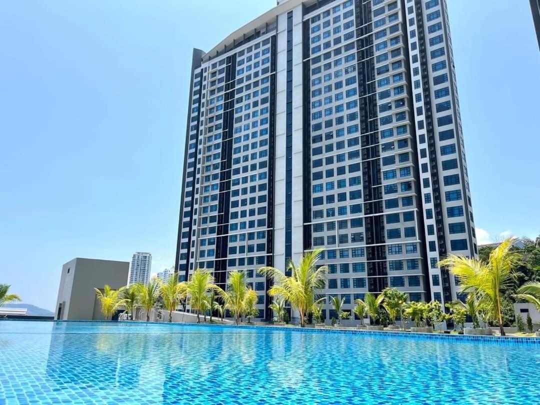 Hotel Jesselton Quay Sea View Kota Kinabalu Esterno foto